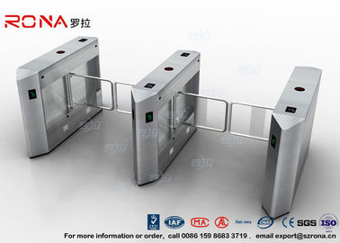 An ninh 900mm Swing Barrier Gate Handicap Có thể truy cập RFID Turnstyle Gates